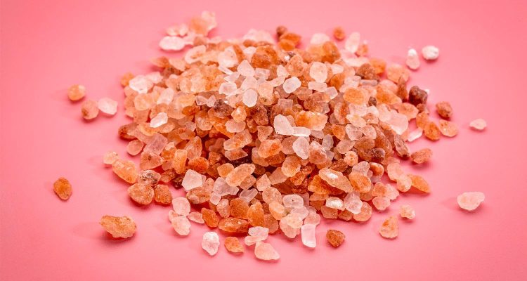 Comparing Health Benefits: Himalayan Pink vs. Table Salt