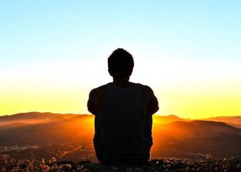 Comparing Mindfulness and Meditation for Mental Health